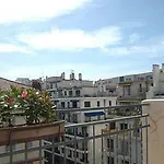 ソララ ニース