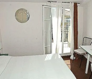 索拉哈酒店 2*